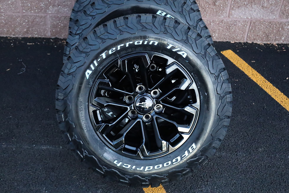Thumbnail: 18'' Gloss Black AT4/Trailboss Wheels/275/65/18 BFG KO2s