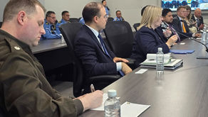 Honduras presenta estrategia policial a funcionarios de EE. UU. en reunión de alto nivel.