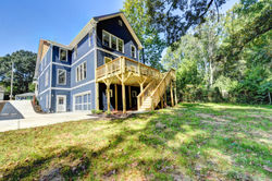 946 Prospect (Exterior - Back Deck and Y