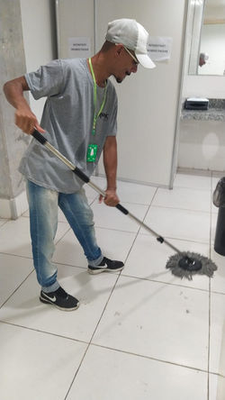 Empresa de Limpeza Terceirizada e Conservação - Moriah Group