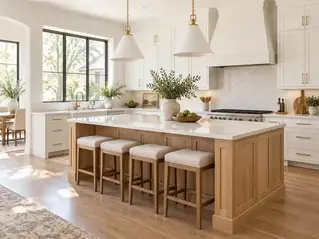Custom vs Semi-Custom Cabinets: Which Is Worth It for Your Houston Kitchen?