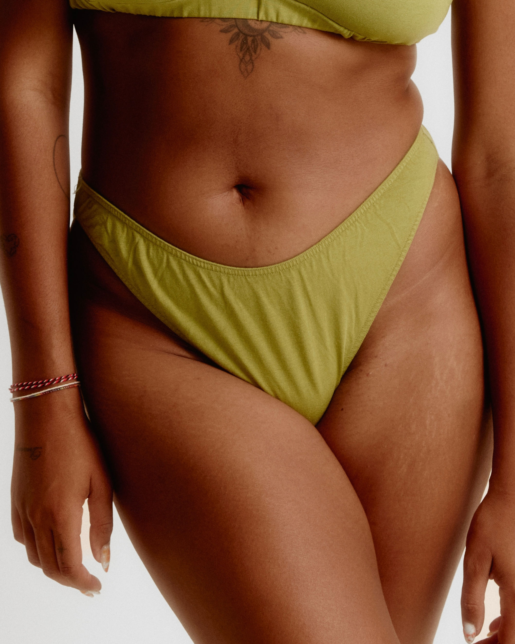 KIWI BRIEF