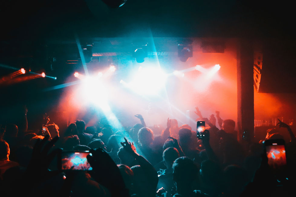 LFSYSTEM_crowd8