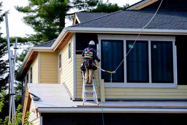 James Hardie siding installers in Tucson. ABRC: Roofing, Gutters, & Siding