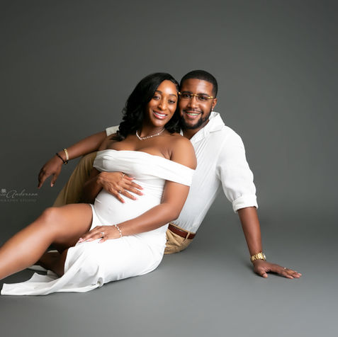 floral garden baby in bloom theme gold foil nude maternity photoshoot new orleans marrero black female photographer flying fabric best photographer pregnancy pictures westbank photographer best baby announcement newspaper flying fabric