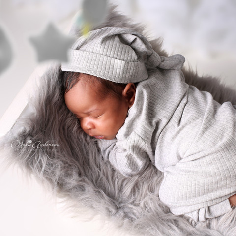 New Orleans maternity new born photographer westbank marrero photography studio black photographer female norie anderson outfits included sleeping photos