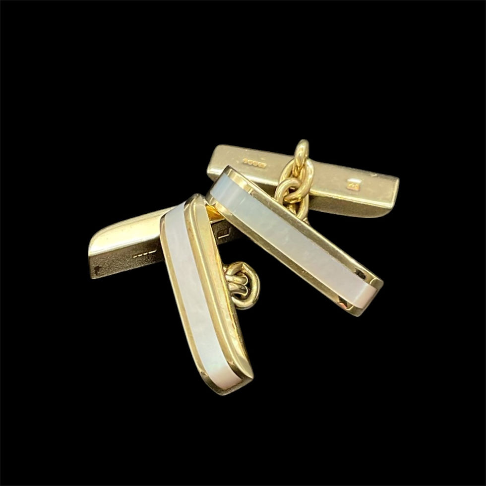 Thumbnail: Mother of Pearl 9K Yellow Gold Cufflinks 