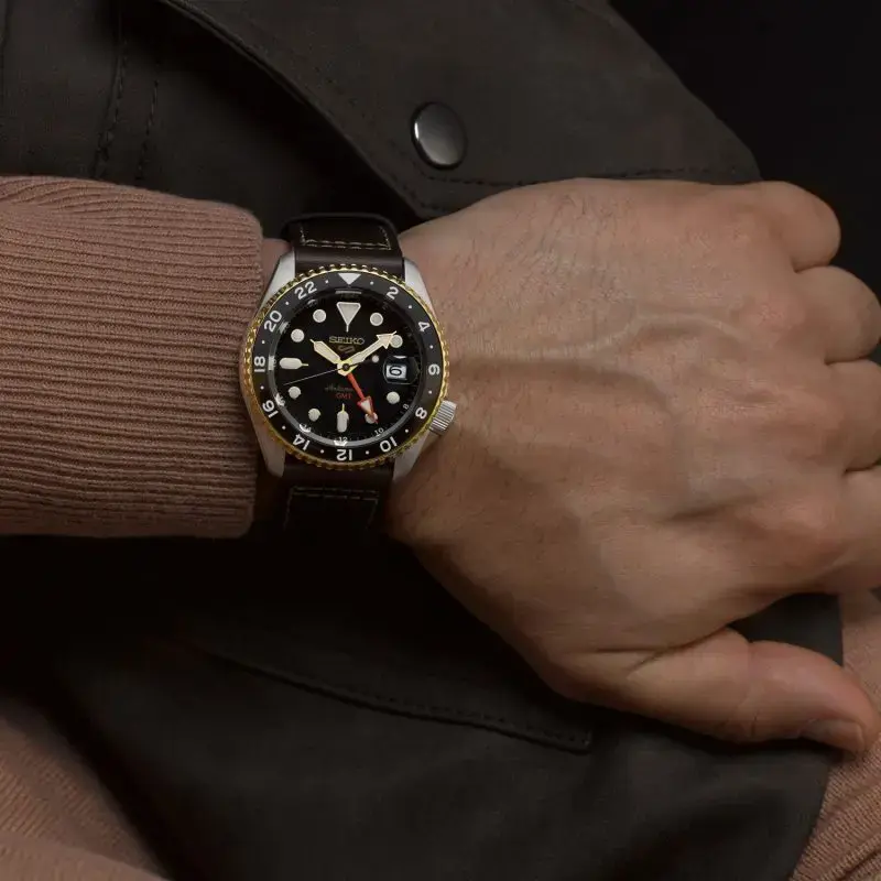 Thumbnail: Seiko 5 Sports SKX GMT in Mocha