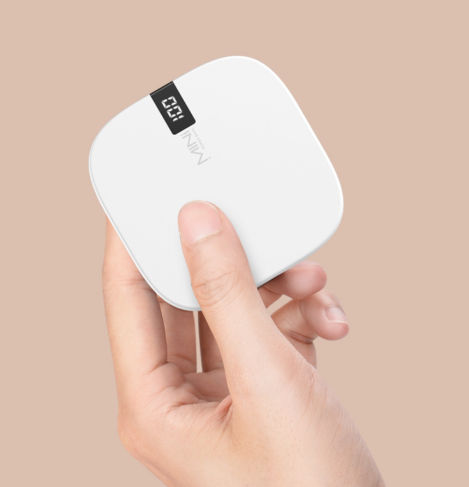 Thumbnail: Mini Power Bank 10000mAh Ultra-Slim Fast Charge