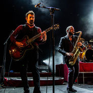 Babylon Circus par Miya MYWAVE