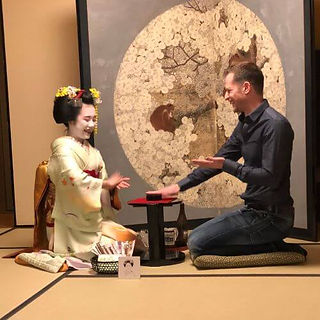 Drinking game with Maiko at Gion Hatanaka dinner evening Kyoto