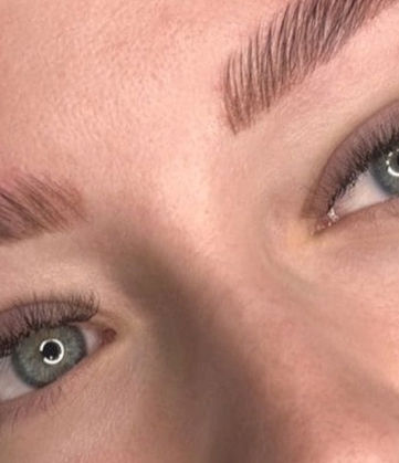 Extension de cils volumen russe