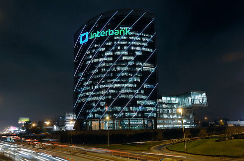 Torre_de_noche.jpg