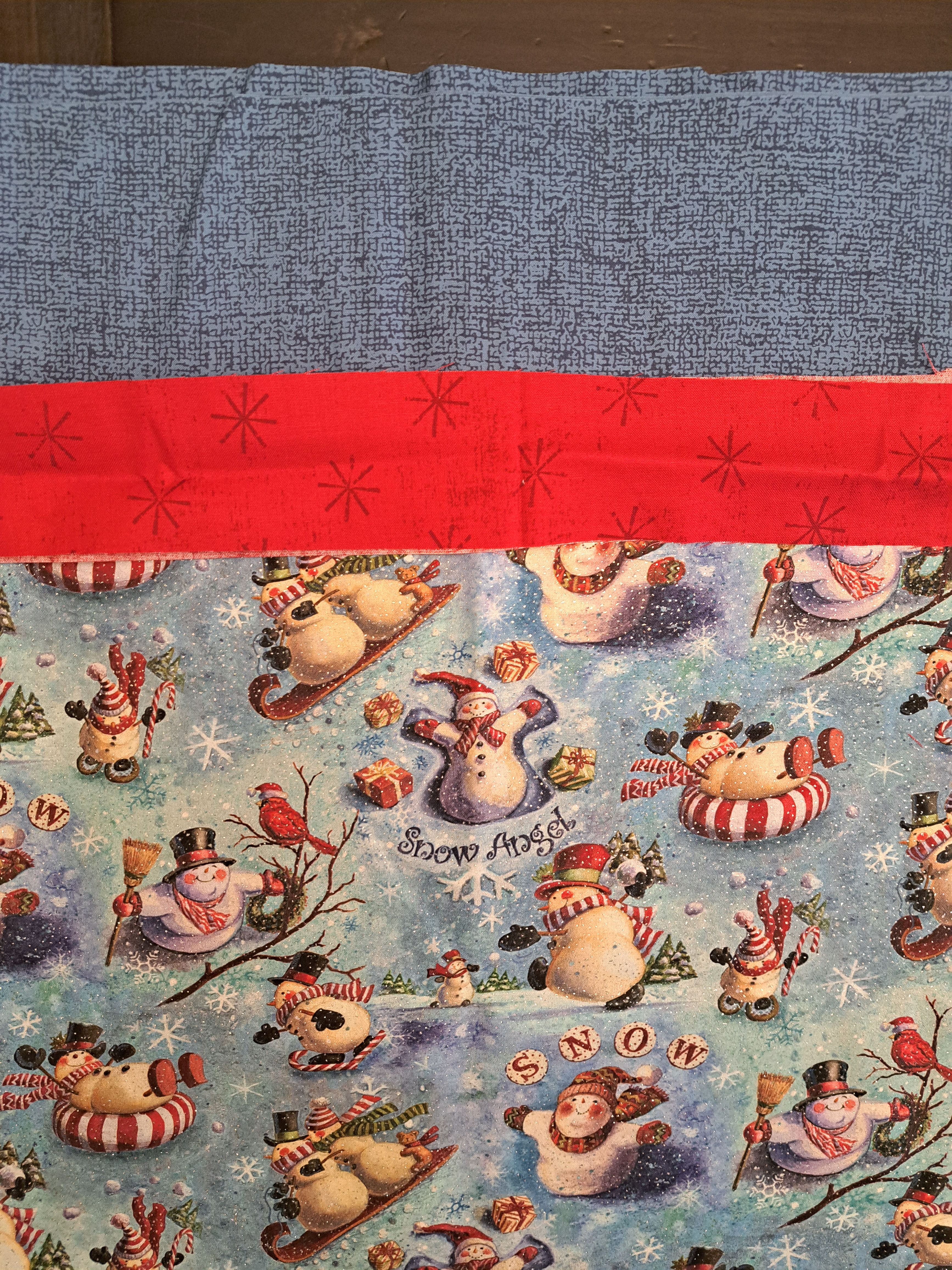 Christmas Pillowcase - Snowman Scene