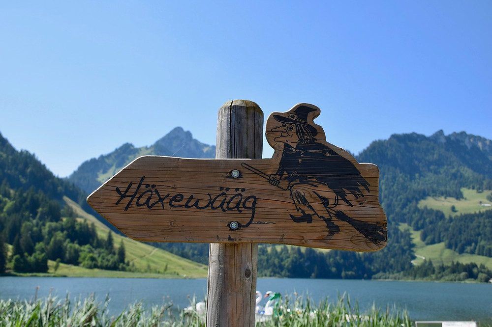 Schwarzsee Black Lake (FR) - Switzerland Family outing Fribourg - Witch path