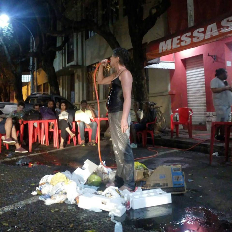 foto mônica lopes galvão