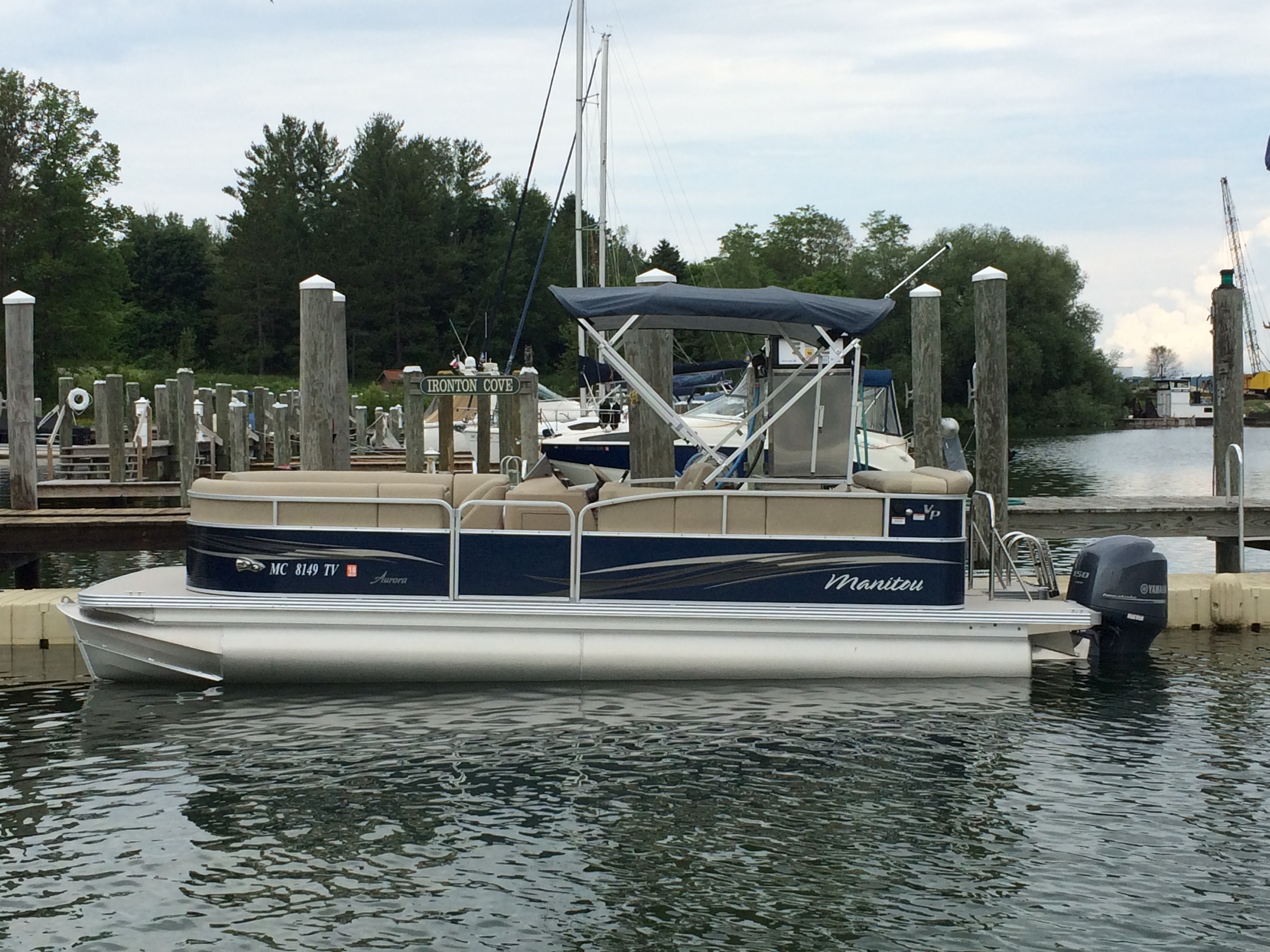 Summertime Rentals Tritoon Rentals Lake Charlevoix, Walloon Lake