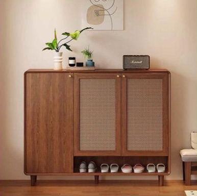 Elegant Shoes Rack customized in wood and wicker mesh