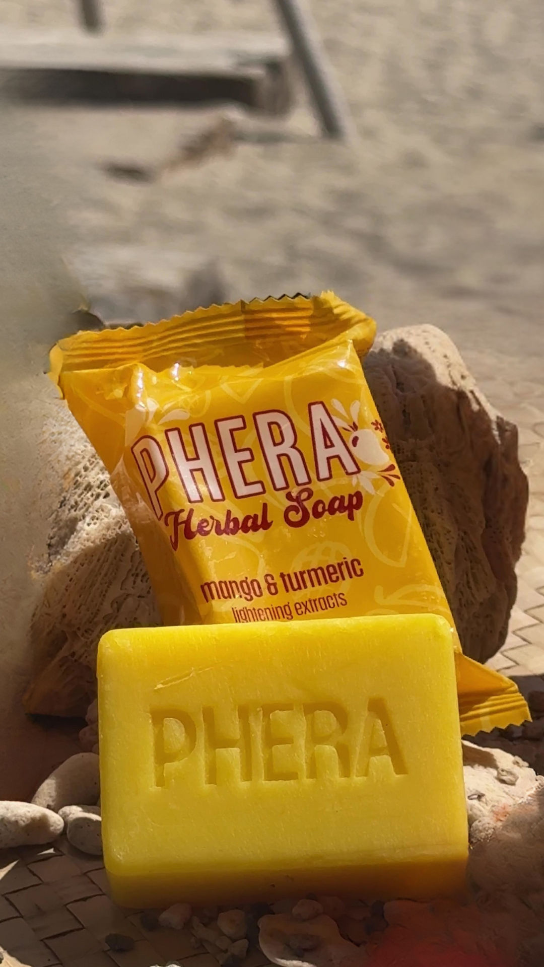 MIXTRUE BEAUTY Phera Herbal Soap