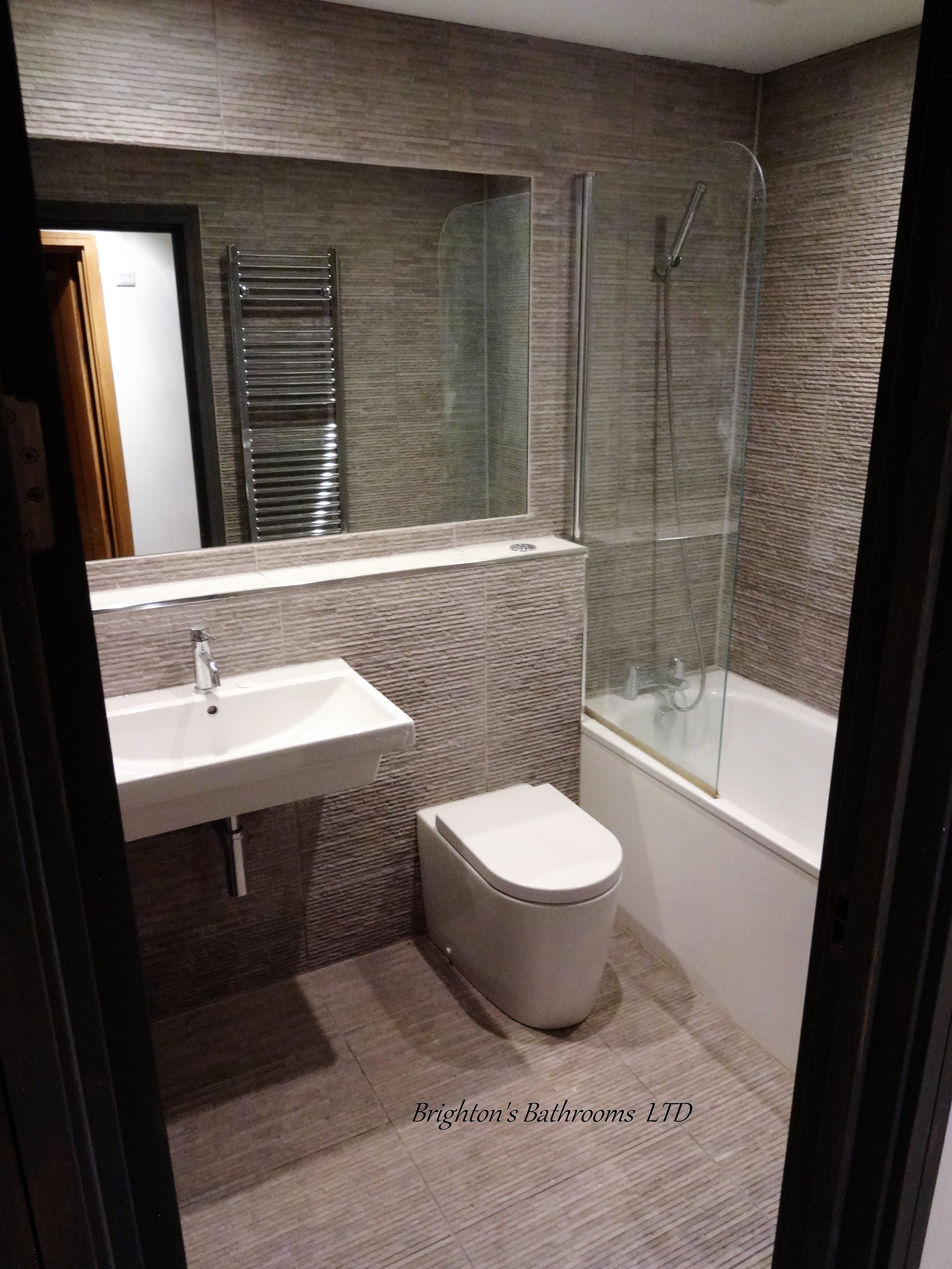 Brunswick Place, 2nd Bathroom