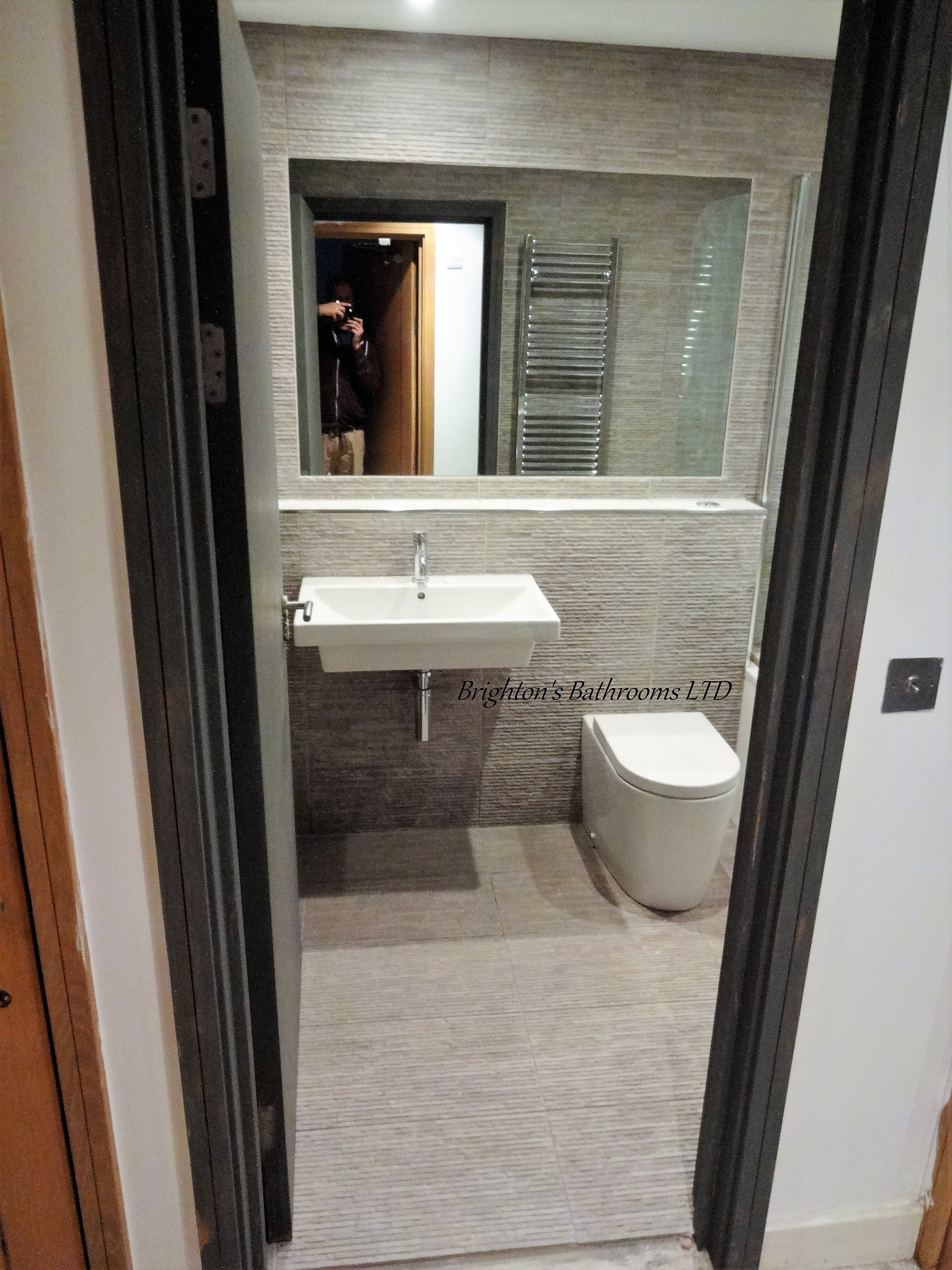 Brunswick Place, 2nd Bathroom