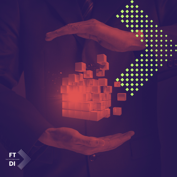 Zwei Hände, die schwebende Quader umgreifen