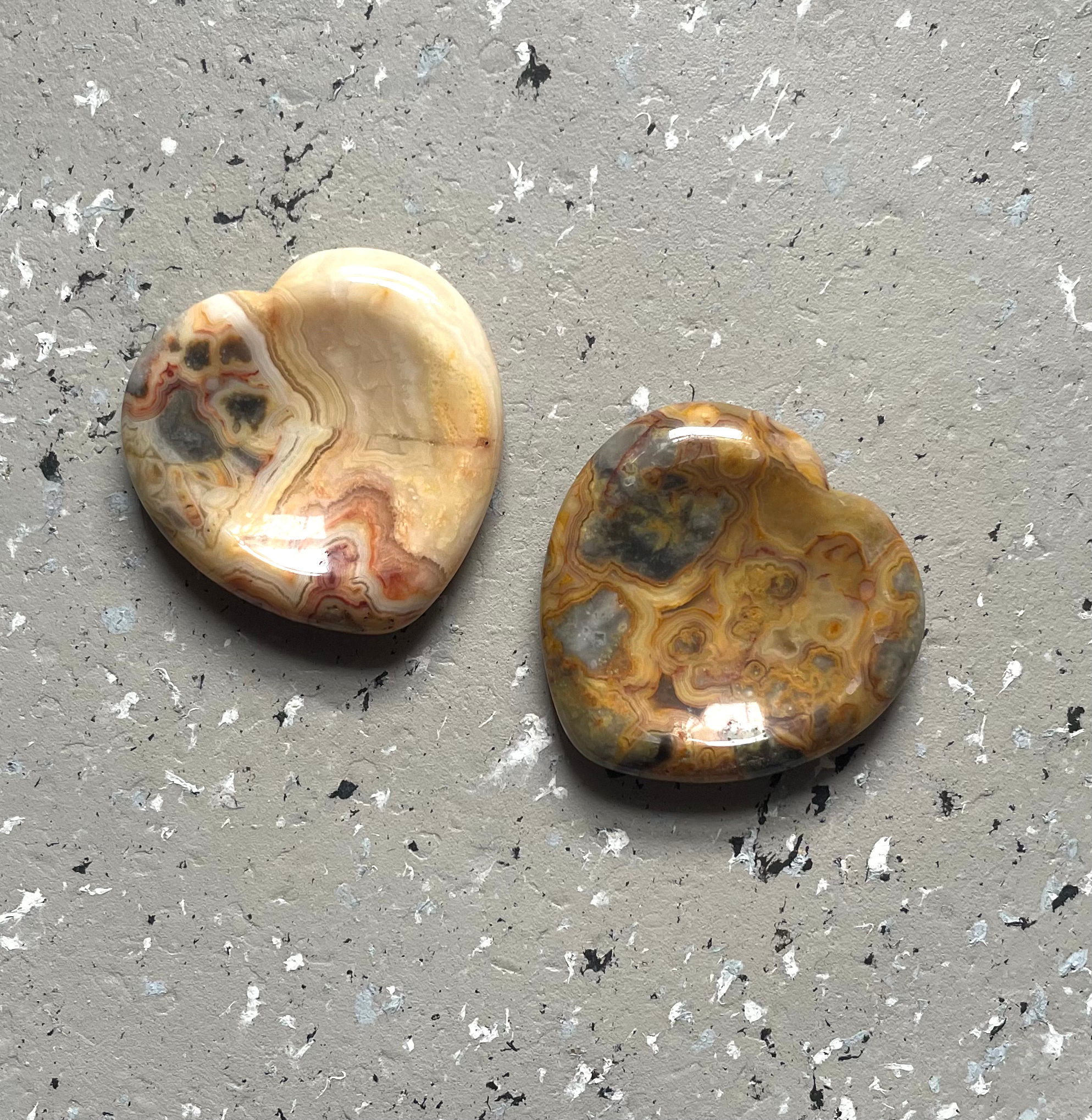 Mexican Crazy Lace Agate Heart Worry Stone
