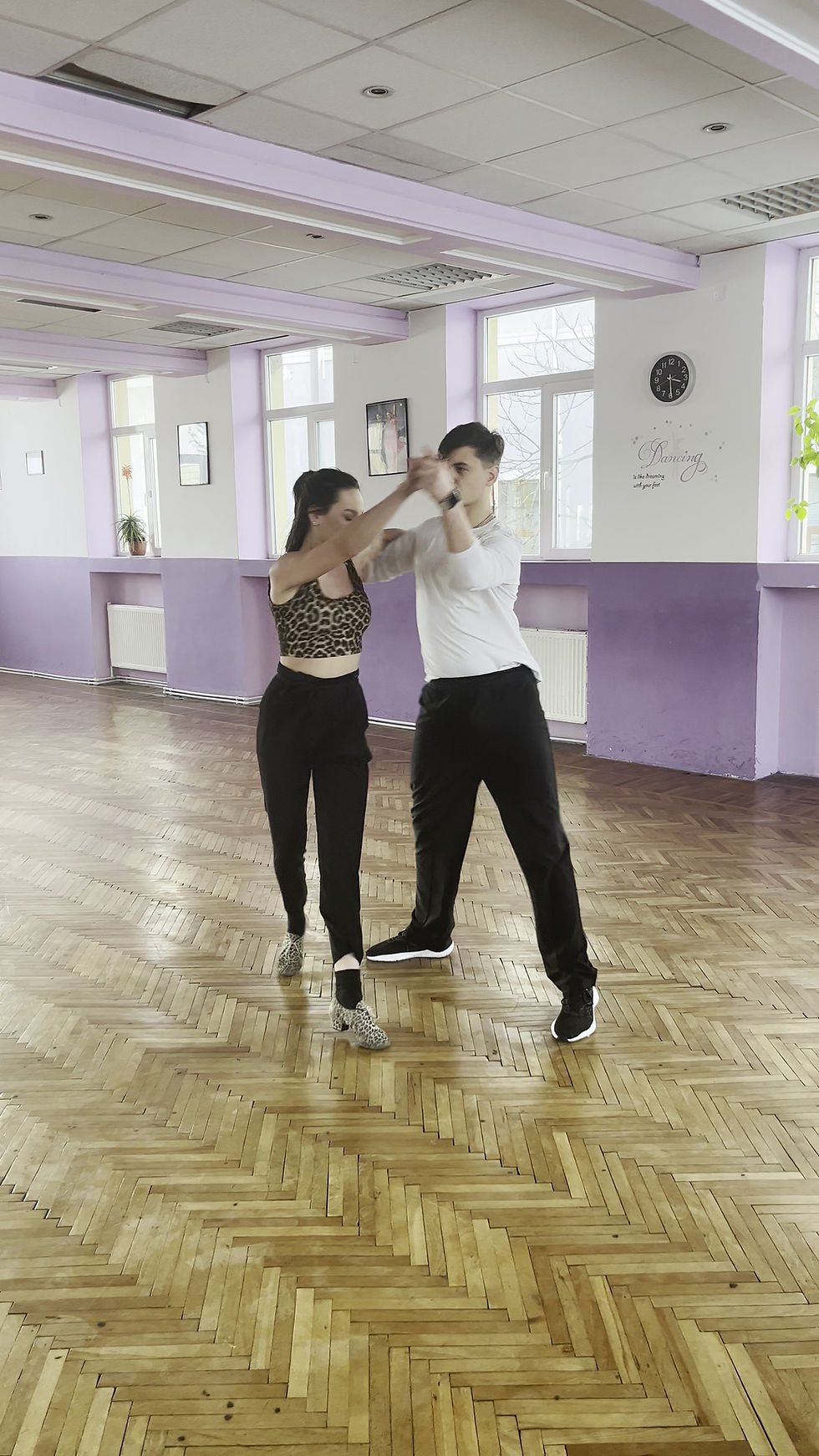 Thumbnail: Andrei & Andreea