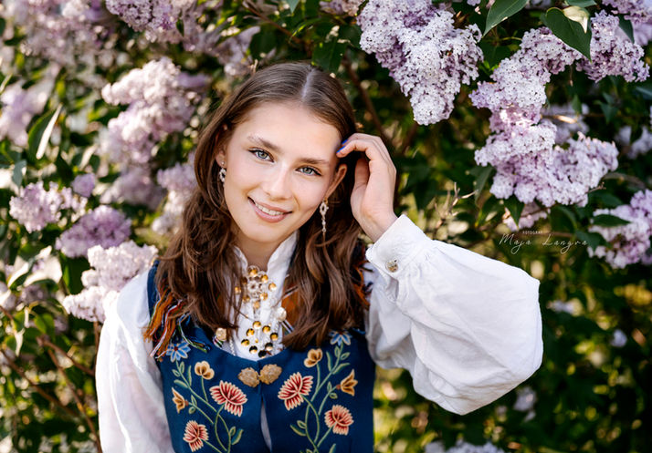 Fotograf. Trondheim. Konfirmantfotografering. Portrettfotograf. Konfirmant. Utefotografering. Portrettfotograf i Trondheim. Fotograf Maja Langva.