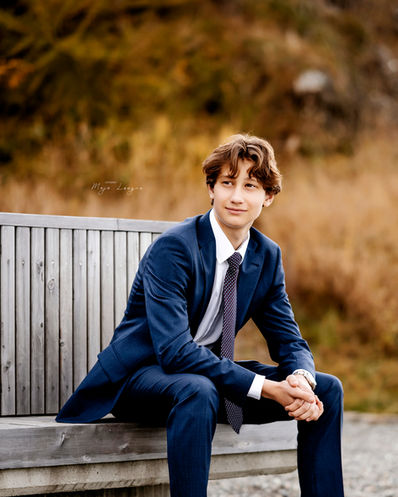 Fotograf. Trondheim. Konfirmantfotografering. Portrettfotograf. Konfirmant. Utefotografering. Portrettfotograf i Trondheim. Fotograf Maja Langva.