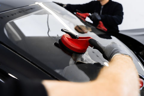 windshield being replaced
