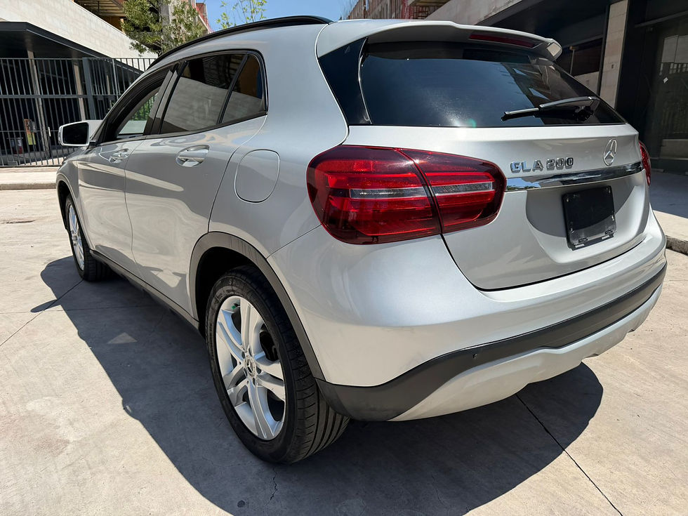 Miniatura: Mercedes-Benz Clase GLA 1.6 200 Cgi Sport At