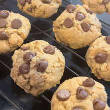 Gluten Free Peanut Butter Oatmeal Chocolate Chip Cookie Recipe