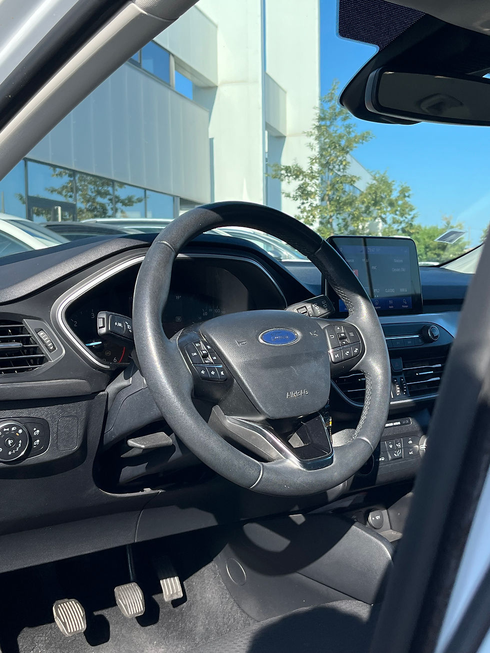 Miniature : FORD FOCUS 1.5 ECOBLUE 95 TREND