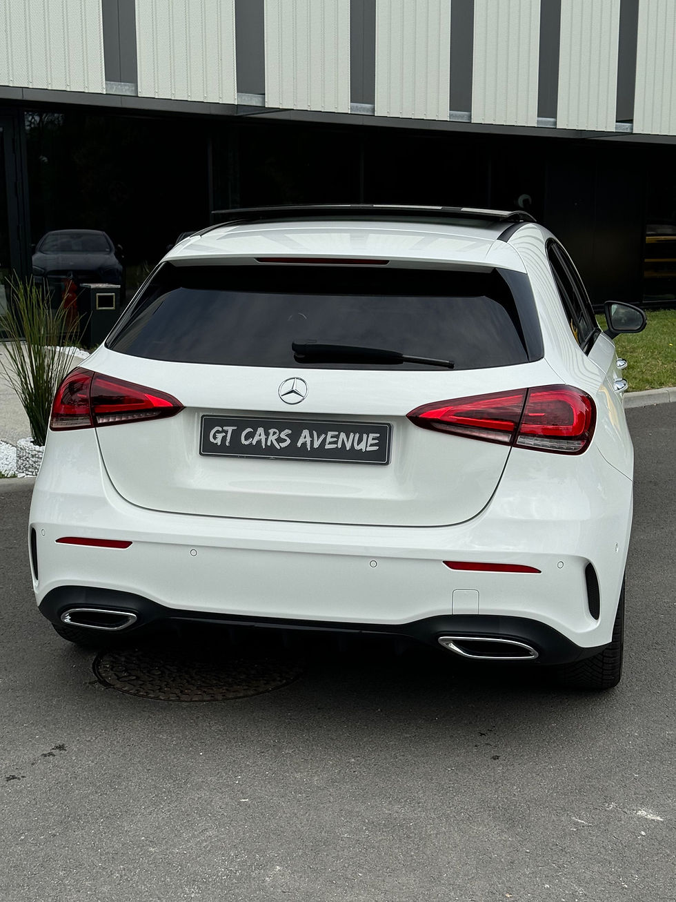 Miniature : Mercedes-Benz Classe A 200 AMG Line 7 G-DCT black pack