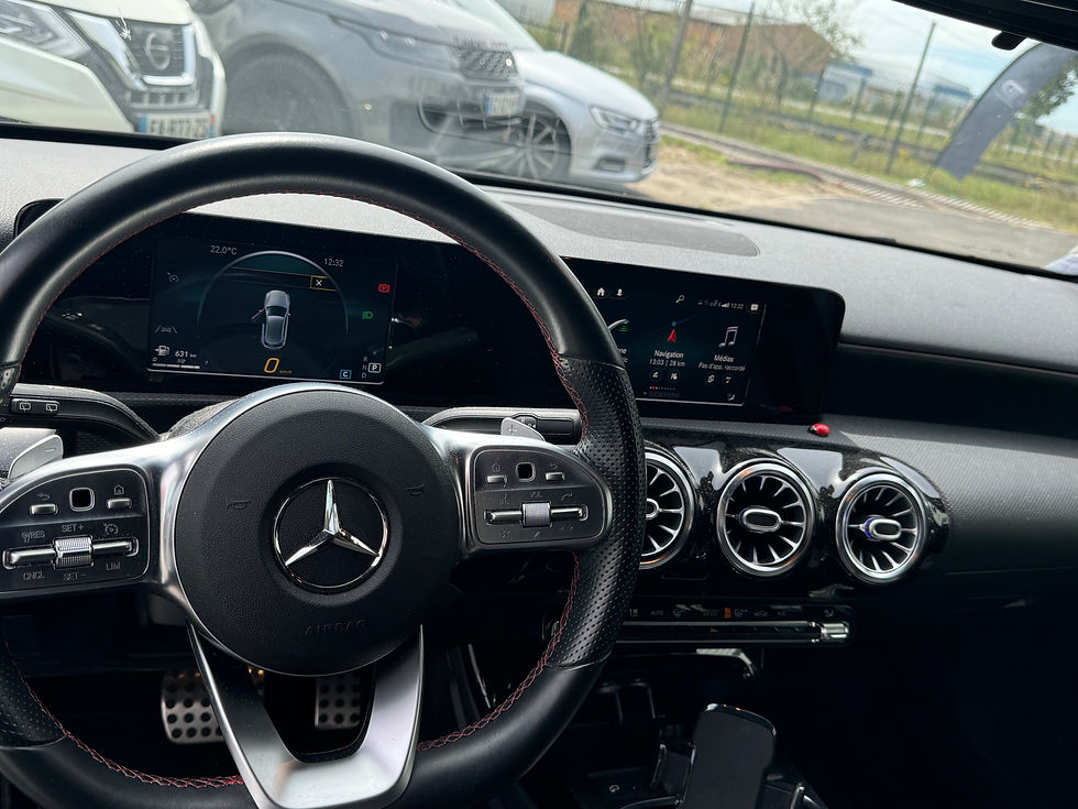 Miniature : Mercedes-Benz Classe A 200D AMG Line 8G-DCT 