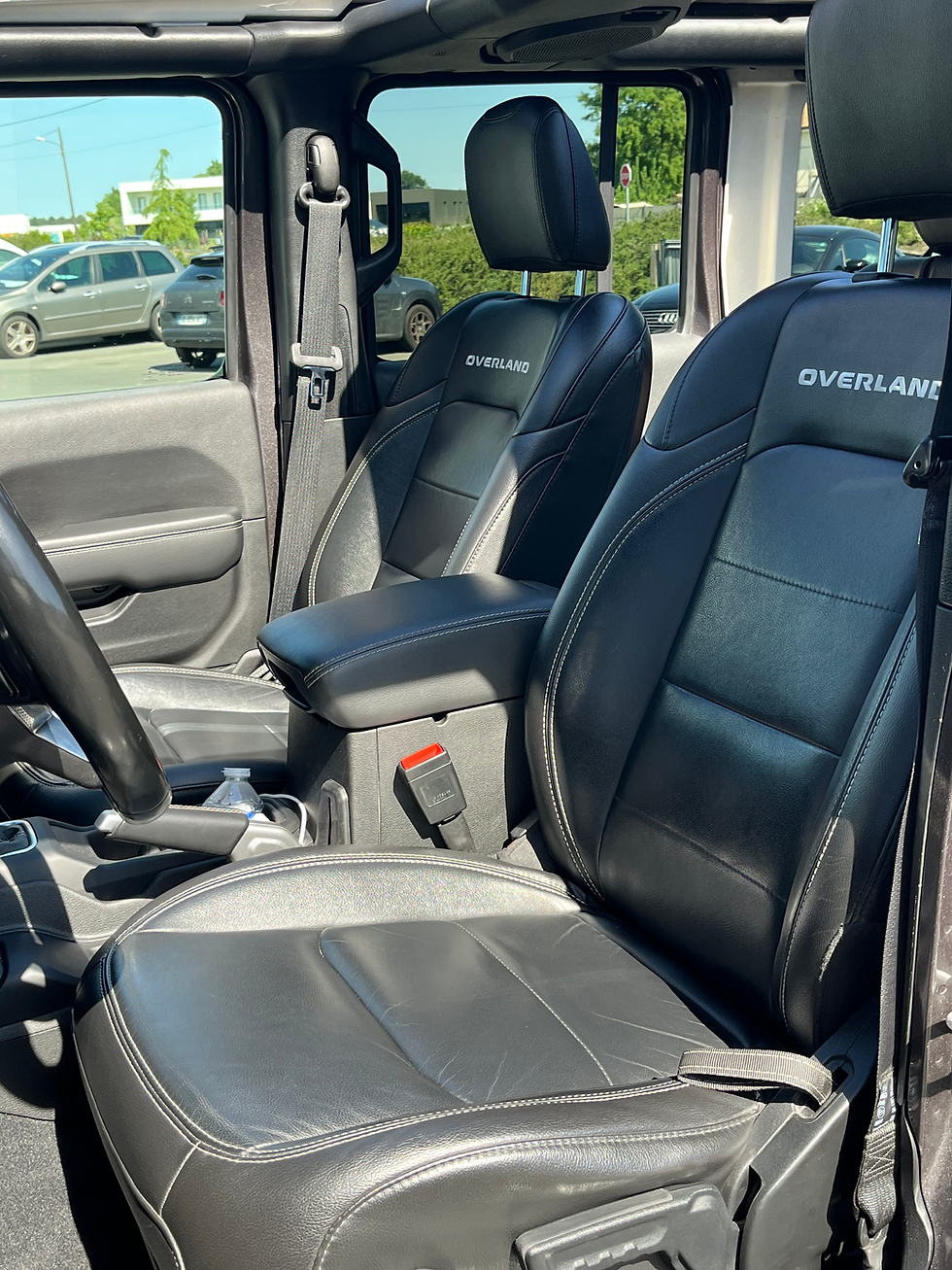 Miniature : JEEP WRANGLER 4XE Overland Unlimited 380 cv hybride rechargeable