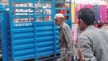 ezgif.com-gif-maker (8).gif