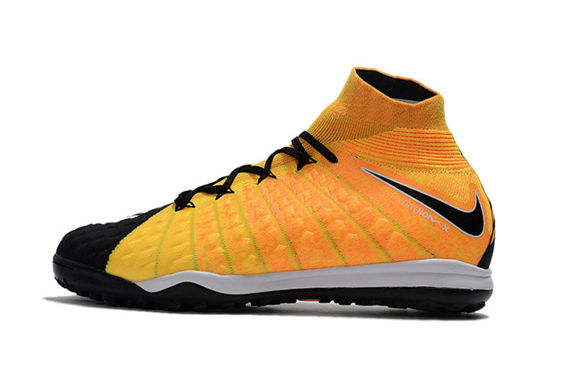 Miniatura: Hypervenom