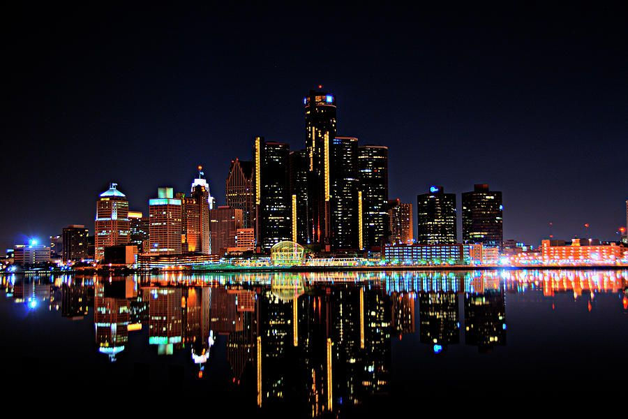 Detroit Sky 3.jpg