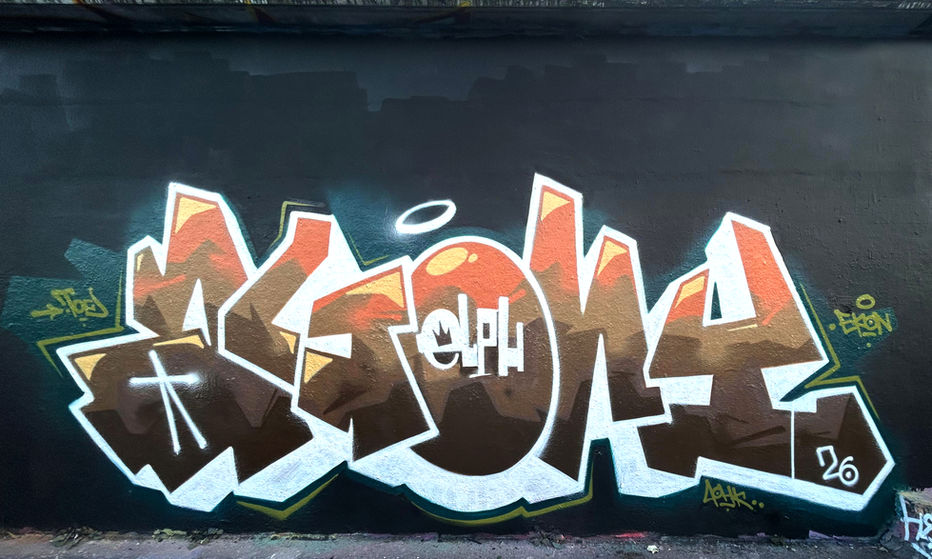 A graffiti piece painted in London