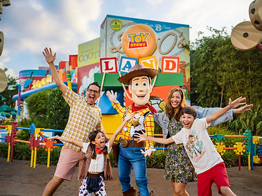 Toy Story Land Family