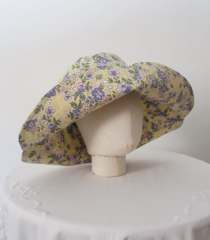 Thumbnail: LEONOR SUNHAT | Limited Edition Chartreuse Bloom