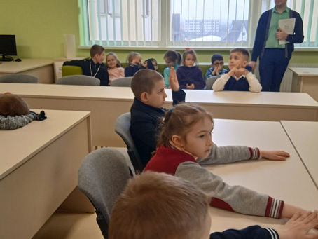 Знайомство з бібліотекою 🕵