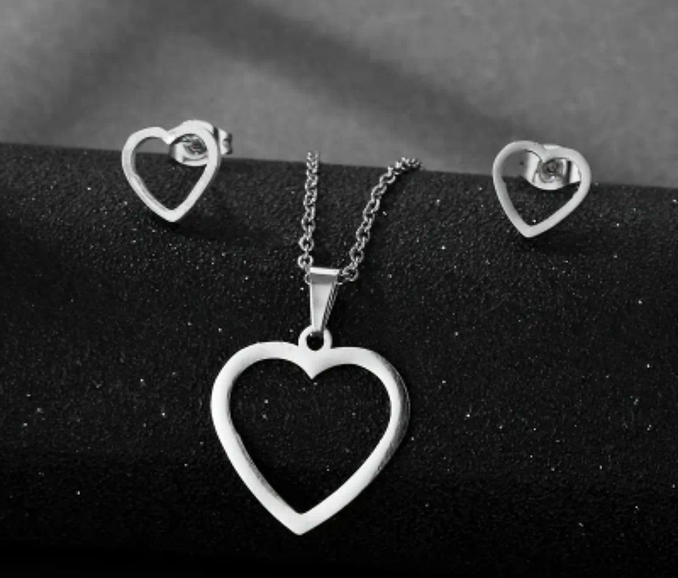 Miniature : Collier et boucles d'oreilles coeur 