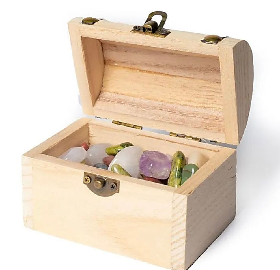 Coffre de pierres naturelles