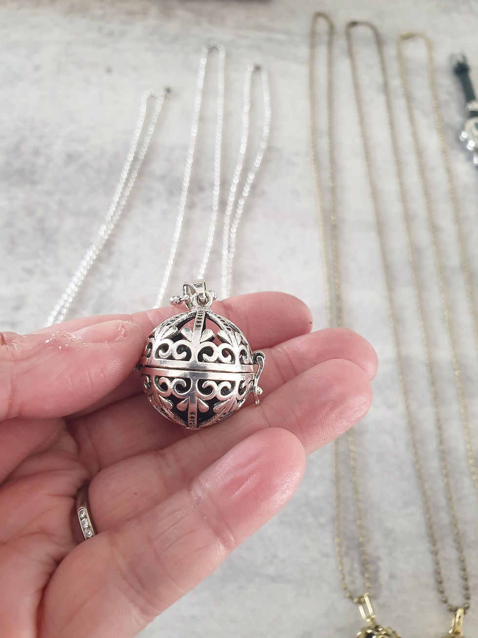 Miniature : Collier boule aromathérapie