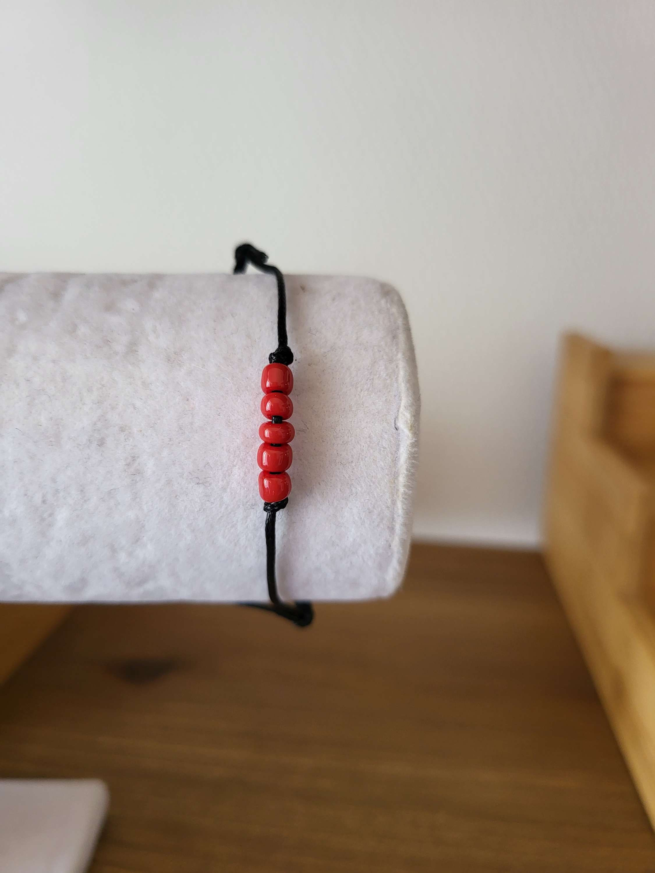 Bracelet chance perles rouges 