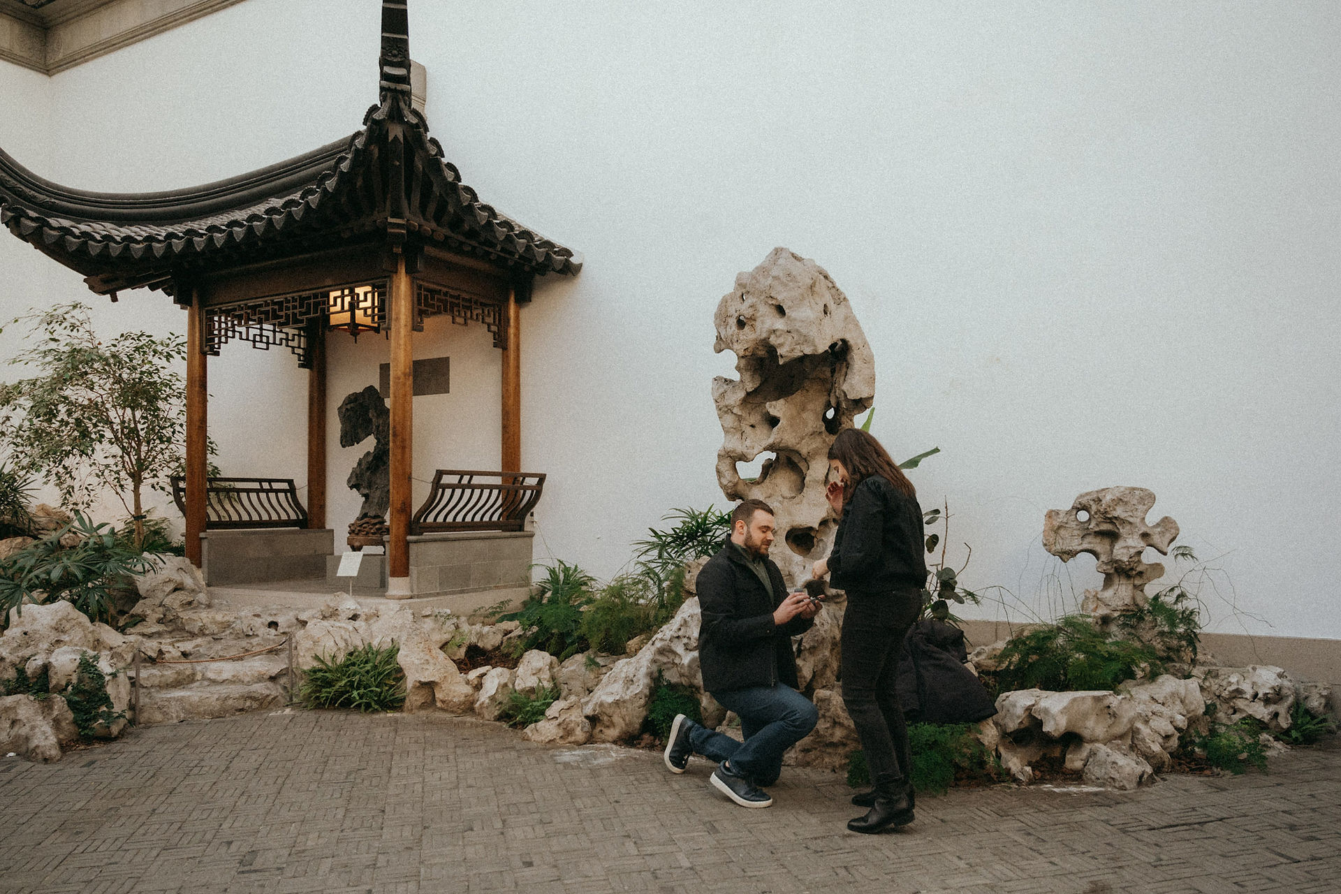 Proposal photographer NYC, Asian Garden Met pavilion proposal session