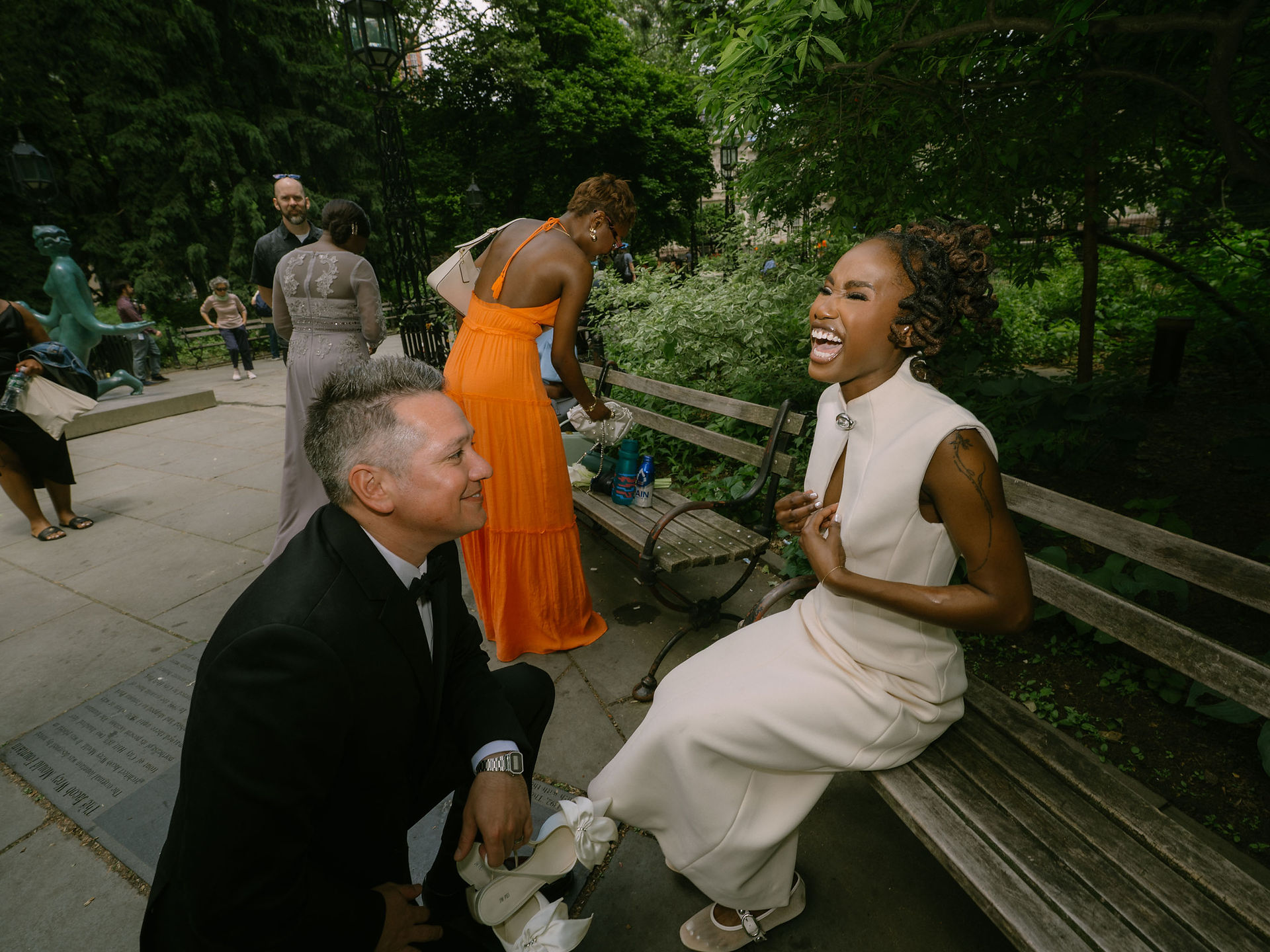 city hall park wedding elopement vows fountain nyc photographer elopement